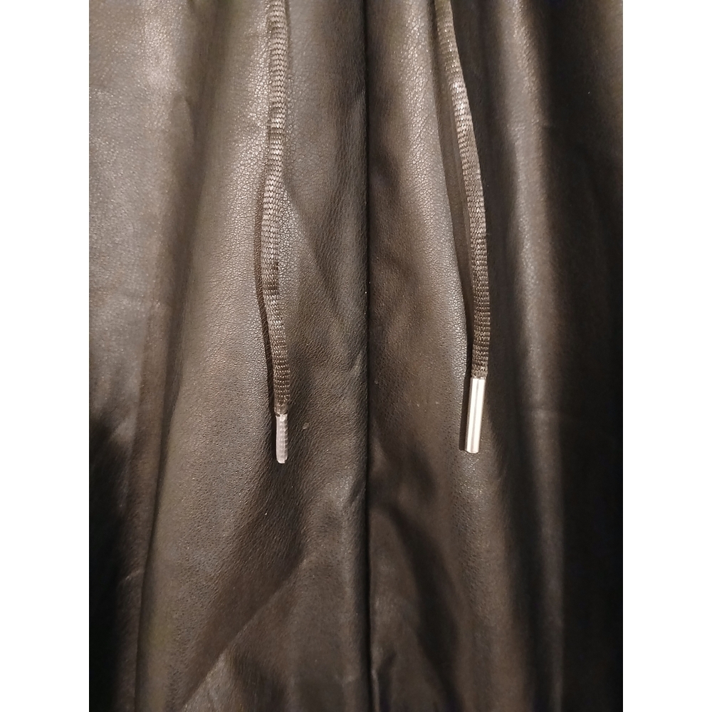 FABLETICS Vegan Leather Hoodie L - Picture 5 of 7